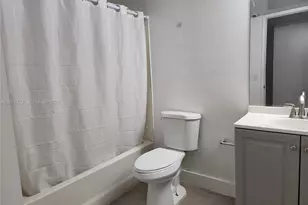 6065 NW 186th St, Hialeah, FL 33015 - Photo 15
