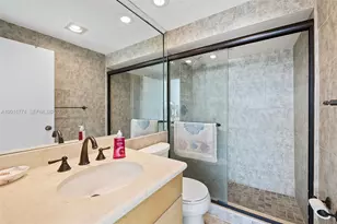 3111 N Ocean Dr, Hollywood, FL 33019 - Photo 15