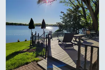 605 Hilltop Drive, White Lake, MI 48386 - Photo 21