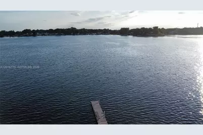 605 Hilltop Drive, White Lake, MI 48386 - Photo 23