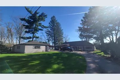 605 Hilltop Drive, White Lake, MI 48386 - Photo 5