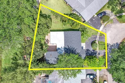 3411 Thomas St, Hollywood, FL 33021 - Photo 3