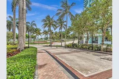 2000 N Bayshore Dr #220, Miami, FL 33137 - Photo 33