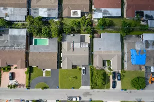 7748 Biltmore Blvd, Miramar, FL 33023 - Photo 3
