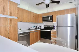 2401 S Ocean Dr, Hollywood, FL 33019 - Photo 15