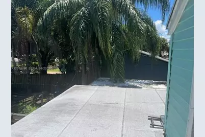 5900 Bamboo Dr, Fort Pierce, FL 34982 - Photo 9