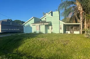 5900 Bamboo Dr, Fort Pierce, FL 34982 - Photo 25