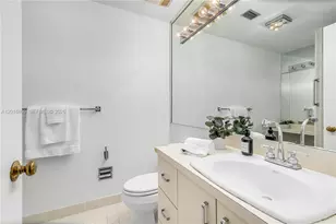 4925 Collins Ave, Miami Beach, FL 33140 - Photo 21