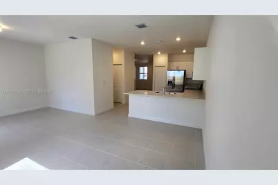 2591 SE 25th Ter, Homestead, FL 33035 - Photo 5