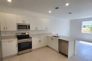 2591 SE 25th Ter, Homestead, FL 33035 - Photo 7