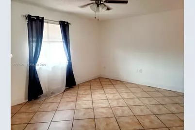 2166 W 60 St #15-201, Hialeah, FL 33016 - Photo 3