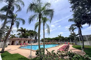11423 NW 10th St, Pembroke Pines, FL 33026 - Photo 13