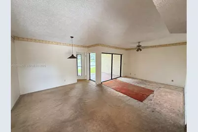 11423 NW 10th St #11423, Pembroke Pines, FL 33026 - Photo 7
