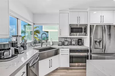 325 Calusa, Key Largo, FL 33037 - Photo 5