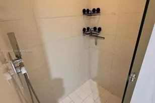 1300 S Miami Ave, Miami, FL 33130 - Photo 17