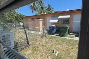 901 SW 4th Terrace, Hallandale Beach, FL 33009 - Photo 23