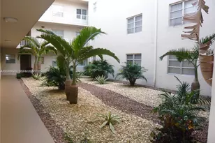 7715 SW 86th St, Miami, FL 33143 - Photo 5