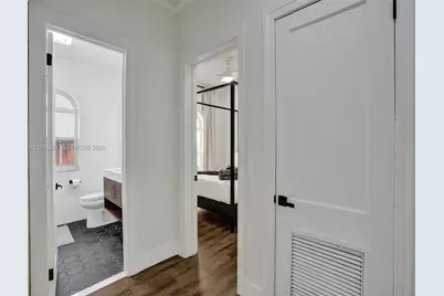 1128 Tyler St, Hollywood, FL 33019 - Photo 31