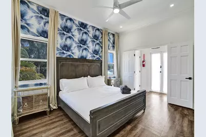 1128 Tyler St, Hollywood, FL 33019 - Photo 17
