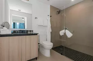 225 N Miami Ave, Miami, FL 33128 - Photo 7