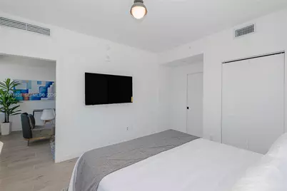 225 N Miami Ave #2801, Miami, FL 33128 - Photo 5