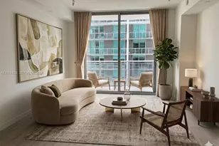 77 SE 5th St, Miami, FL 33131 - Photo 1