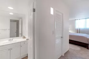 19380 Collins Ave, Sunny Isles Beach, FL 33160 - Photo 11