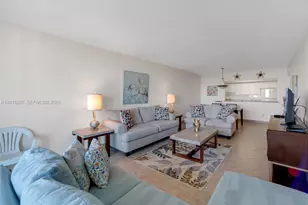 19380 Collins Ave, Sunny Isles Beach, FL 33160 - Photo 7