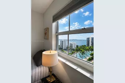 185 SE 14th Ter #1607, Miami, FL 33131 - Photo 5