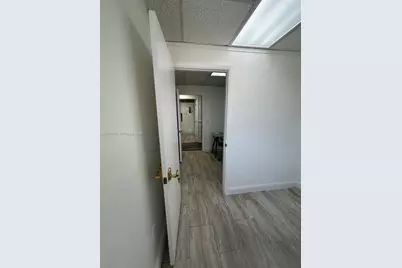 8080 W Flagler St Suite2B, Miami, FL 33144 - Photo 11