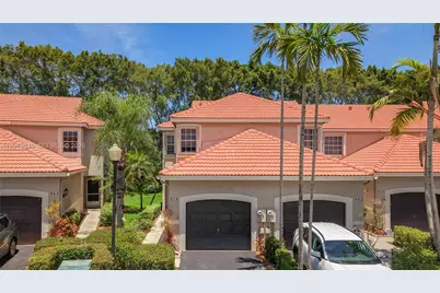 952 Sevilla Cir, Weston, FL 33326 - Photo 3