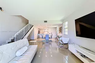 952 Sevilla Cir, Weston, FL 33326 - Photo 11