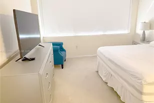 1301 NE Miami Gardens Dr, Miami, FL 33179 - Photo 13