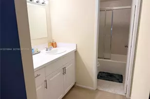 1301 NE Miami Gardens Dr, Miami, FL 33179 - Photo 15