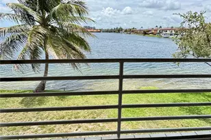 2762 W 60th St, Hialeah, FL 33016 - Photo 9
