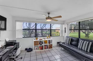 10451 Sunrise Lakes Blvd, Sunrise, FL 33322 - Photo 7