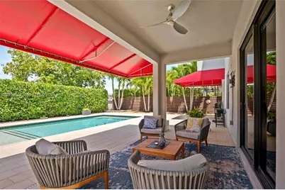 8915 NW 161st Ter, Miami Lakes, FL 33018 - Photo 21
