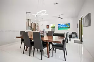 8915 NW 161st Terrace, Miami Lakes, FL 33018 - Photo 9
