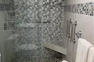 2091 Yarmouth E, Boca Raton, FL 33434 - Photo 5
