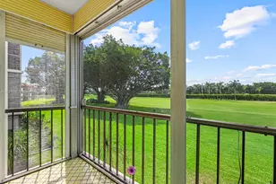 9820 S Hollybrook Lake Dr, Pembroke Pines, FL 33025 - Photo 21