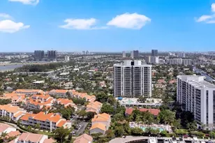 3600 Yacht Club Dr, Aventura, FL 33180 - Photo 37