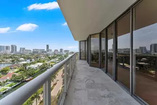 3600 Yacht Club Dr, Aventura, FL 33180 - Photo 5
