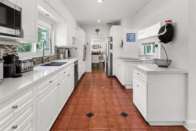 7800 SW 132nd St, Pinecrest, FL 33156 - Photo 15