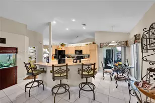 701 SW 93rd Terrace, Pembroke Pines, FL 33025 - Photo 13