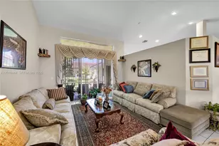 701 SW 93rd Terrace, Pembroke Pines, FL 33025 - Photo 5