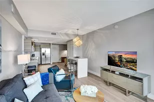 121 NE 34th St, Miami, FL 33137 - Photo 9