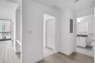 999 SW 1st Ave, Miami, FL 33130 - Photo 17