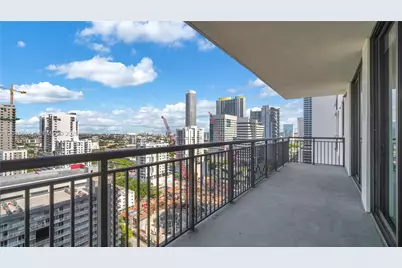 999 SW 1st Ave #2009, Miami, FL 33130 - Photo 21