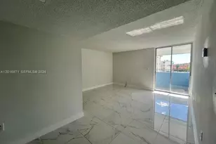 5050 NW 7th St, Miami, FL 33126 - Photo 11