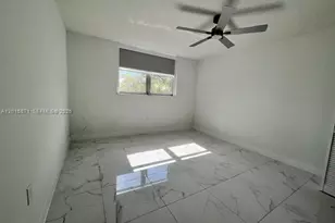 5050 NW 7th St, Miami, FL 33126 - Photo 13